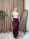 YANDAN BAĞLAMALI YIRTMAÇLI KETEN ETEK - BORDO 