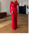 SATEN DEGAJE YAKA ELBİSE