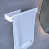 Alfams Metal Çok Amaçlı Yapışkanlı Kağıt Havlu ve Banyo Havlu Askısı (30 cm)