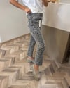 Tüm ÜrünlerHP125Orj Zr Leopar Jean