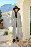 Beyaz-Siyah Monogram Desenli Pareo Kimono
