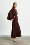 Kahverengi Pelerin Detaylı Elbise