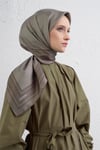 Klasik Desenli Saf İpek Twill Eşarp 9404D 01