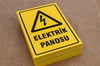 Elektrik Panosu Tabelası – Dikkat Yüksek Gerilim Uyarı Levhası (Foreks / Kompozit)