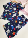 Astronot Desenli Şortlu Pijama Takımı