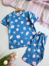 Deniz Kabuğu Desenli Şortlu Pijama Takımı