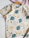 Fil Desenli Şortlu Pijama Takımı