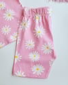 Şortlu Papatya Desenli Pijama Takımı