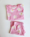 Şortlu Papatya Desenli Pijama Takımı
