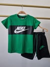 Yeşil Nike Şortlu Cepli Takım