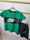 Yeşil Nike Şortlu Cepli Takım