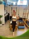 Baskı Detaylı Fitlli Büstiyer Crop Top Atlet Beyaz