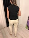 Qzu model Kruvaze Yaka Bağlamalı Kolsuz Bluz 