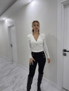 Vatkalı Önden Büzgülü Bluz 