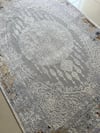 Son Kalan Özel Parçalarİpek Halı Erva 18118 Gri Gold Klasik Salon Halısı 160x230