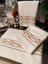 Nevresim Takımı Labirent Model Gold Nakış (King Size)