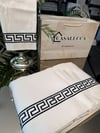 Nevresim Takımı Versace Model Siyah Nakış (King Size)