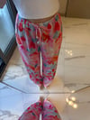 ÇİÇEK DESENLİ KIRIŞIK EFEKTLİ İPEK SATEN PANTOLON - PEMBE