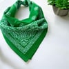 Açık Yeşil Renk Etnik Desenli %100 Koton Bandana