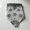 Beyaz Renk  desenli %100 Koton Bandana