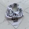 Beyaz Renk Kedi Figürlü %100 Koton Bandana