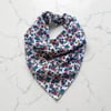 Beyaz Renk Küçük Çiçekli %100 Koton Bandana