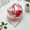 Beyazı Renk %100 Koton Atatürk Portreli ve imzalı 55X55 Bandana, 29 Ekim, 23 Nisan