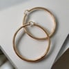 Gold Renk Büyük Boy Halka Küpe En 7 Cm Boy 7 cm 