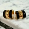 Gold Ve Siyah Renk Tek Kulak Deliğinde Üçlü Görünümlü Halka Küpe