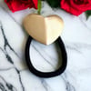 Kadın Gold Renk Kalp Model Büyük Boy Model Lastik Toka