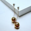 Kadın Gold Renk Zincir Alt Kısmı Sallantılı Gold Renk Topçuk Küpe
