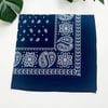 Lacivert Renk Beyaz Desenli %100 Koton Bandana
