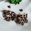Leopar Desenli Sallantılı Küpe