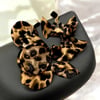 Leopar Ve Üst Kısmı Siyah Kristal Taşlı Küpe Uzunluk 12cm 