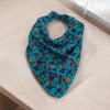 Siyah, Beyaz ve Mavi Renk Küçük çiçekli %100 Koton Bandana