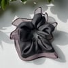 Siyah Kenarları Tül  Scrunchie Büyük Boy Simit Toka