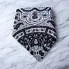 Siyah Renk içi renkli desenli%100 koton Bandana