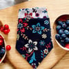 Siyah ve Beyaz Renk  Çiçek Desenli 2'liÇok Amaçlı %100 Koton Bandana 