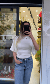 Beyaz Belden Oturtmalı Yarasa Kol Bluz