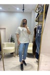 Beyaz Renkli Figür Desenli Kadın T-shirt
