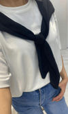 Fular Detay T-Shirt-Siyah