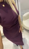 Karina Kolsuz Yırtmaç Detaylı Elbise