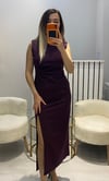 Karina Kolsuz Yırtmaç Detaylı Elbise