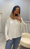 V Yaka Oversize Ekru Bluz