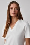 ALINE Kadın %100 Organik Pamuk Derin V Yakalı Comfort Fit Beyaz T-Shirt