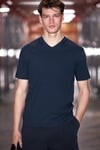 ALMERI Erkek %100 Pamuk Yumuşak Kumaşlı V Yakalı Lacivert T-Shirt