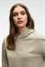CAMELLIA Kadın Önü Nakışlı Etek Ucu Yırtmaçlı Kapüşonlu Comfort Fit Taş Rengi Sweatshirt