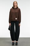 CLARIE Kadın Organik Pamuklu Oversize Kanguru Cepli Kapüşonlu Kahverengi Sweatshirt