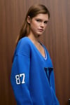 DIVINE Kadın V Yakalı Nakış Ve Patch Detaylı Mavi Sweatshirt