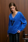 DIVINE Kadın V Yakalı Nakış Ve Patch Detaylı Mavi Sweatshirt